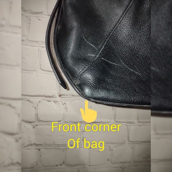 BCBG Maxazria leather hobo shoulder bag - Picture 8 of 16